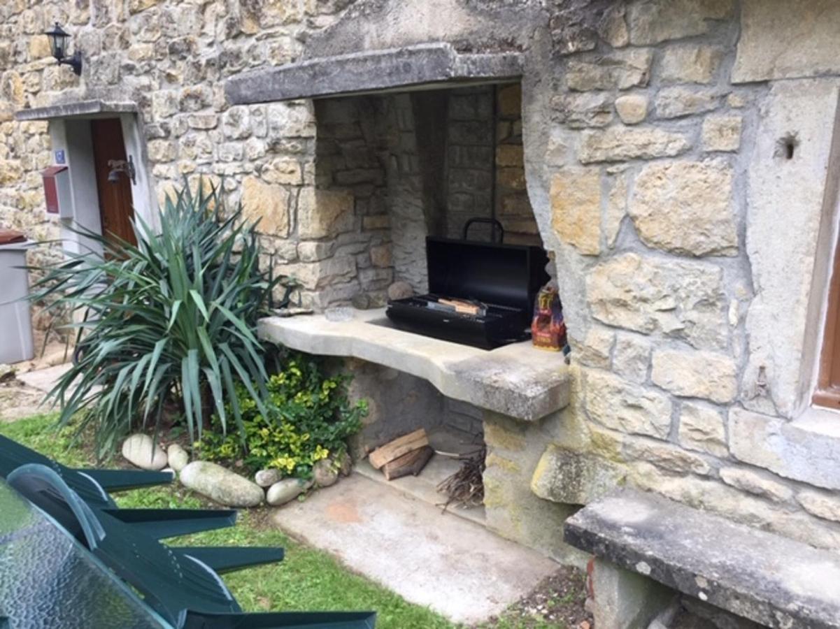 Gite Des Reculees Ladoye-sur-Seille Exteriér fotografie