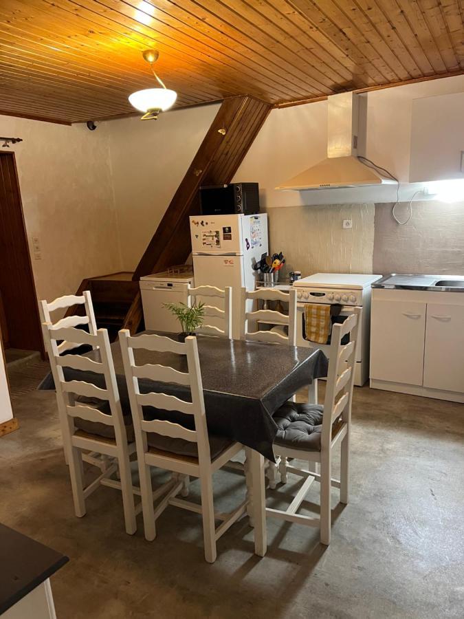 Gite Des Reculees Ladoye-sur-Seille Exteriér fotografie